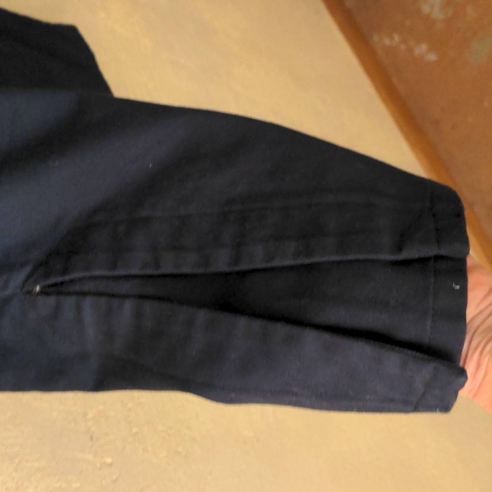 NOMIA Navy Cropped Flared Pants - Picture 12 of 12